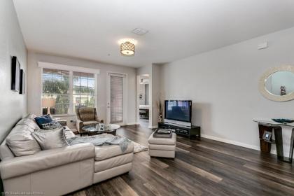Miranda's Gem Condo - image 6