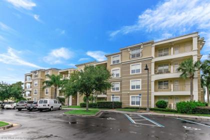 Spring Lakeview Condo - image 30