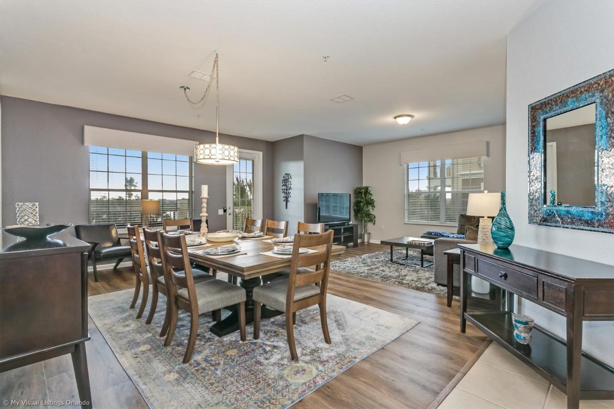 Spring Lakeview Condo - image 5