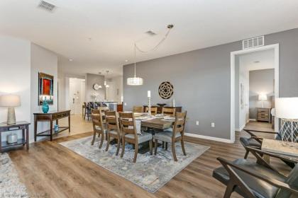 Spring Lakeview Condo - image 7