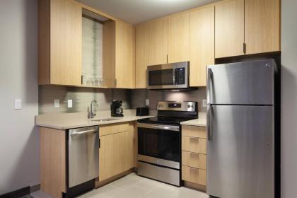 Residence Inn by Marriott Orlando at Millenia - image 15