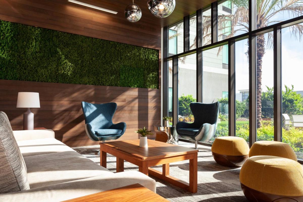 Residence Inn by Marriott Orlando at Millenia - image 4