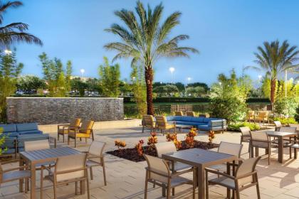 SpringHill Suites by Marriott Orlando at Millenia - image 6
