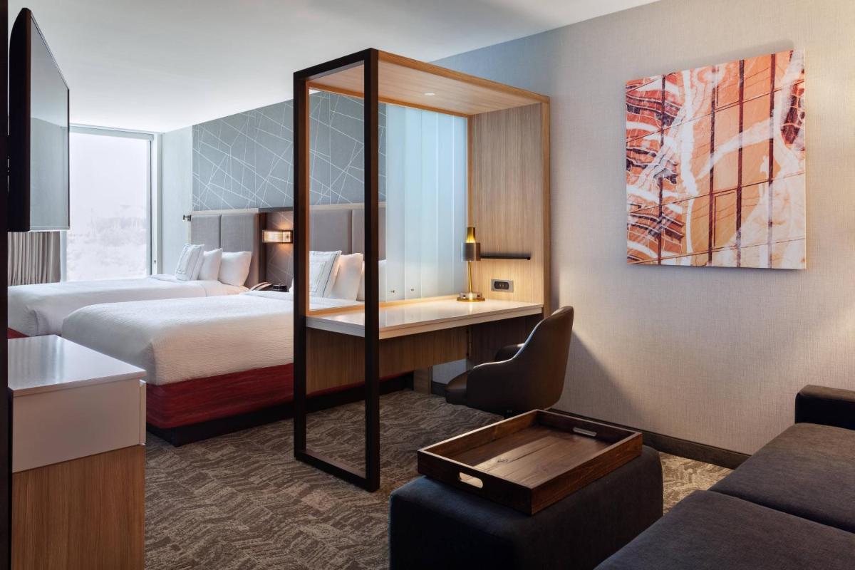 SpringHill Suites by Marriott Orlando at Millenia - image 7