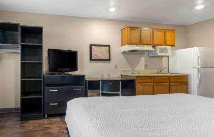 Extended Stay America Select Suites - Orlando - South - image 11