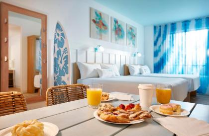 Universal's Endless Summer Resort - Surfside Inn and Suites - image 17