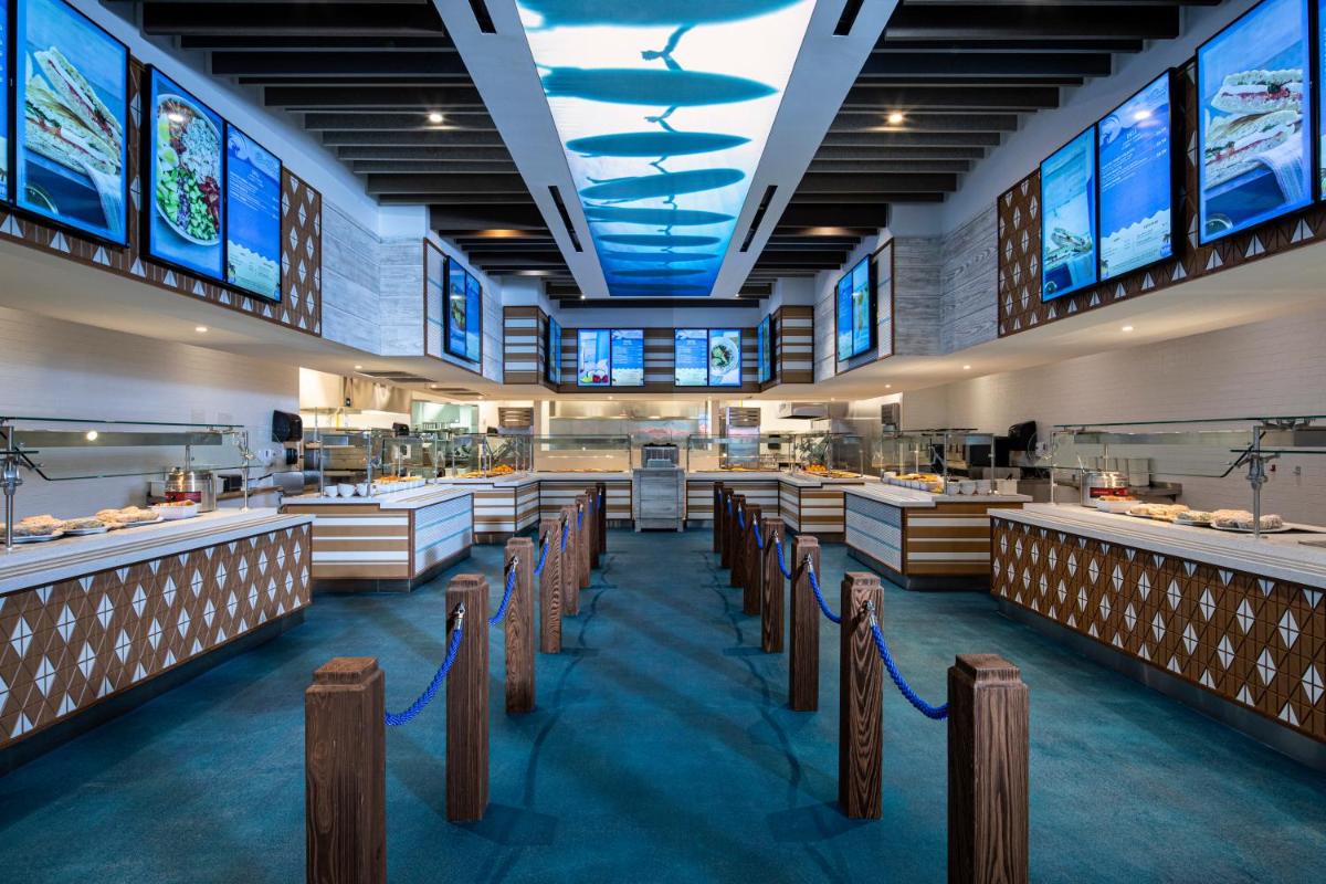 Universal's Endless Summer Resort - Surfside Inn and Suites - image 3