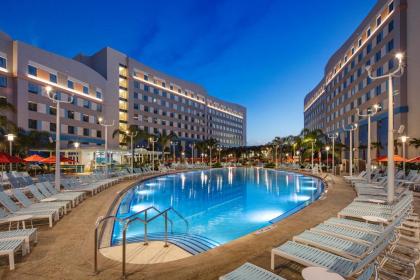 Universal's Endless Summer Resort - Surfside Inn and Suites - image 4