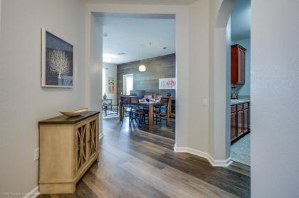 Santiago's Corner Condo - image 16