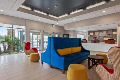 Holiday Inn Express Orlando - Lake Buena Vista Area - image 17