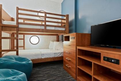 Holiday Inn Express Orlando - Lake Buena Vista Area - image 20