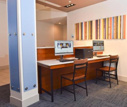 Holiday Inn Express & Suites - Orlando - Lake Nona Area - image 28