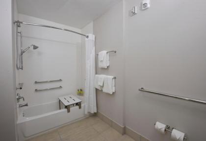 Holiday Inn Express & Suites - Orlando - Lake Nona Area - image 6
