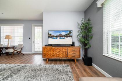 Cayview Avenue Unit 103 Condo - image 3