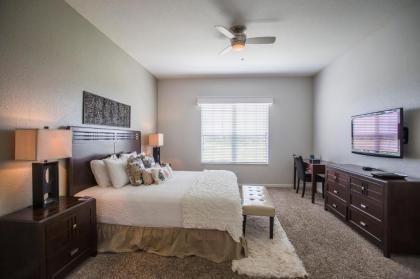 Shoreway Loop Unit 402 Condo - image 17
