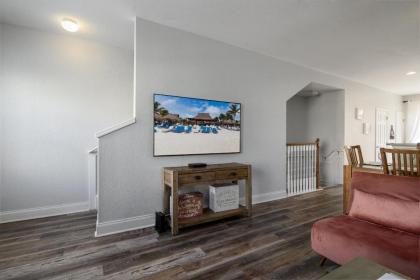 Tideview Circle Unit 38 Condo - image 2