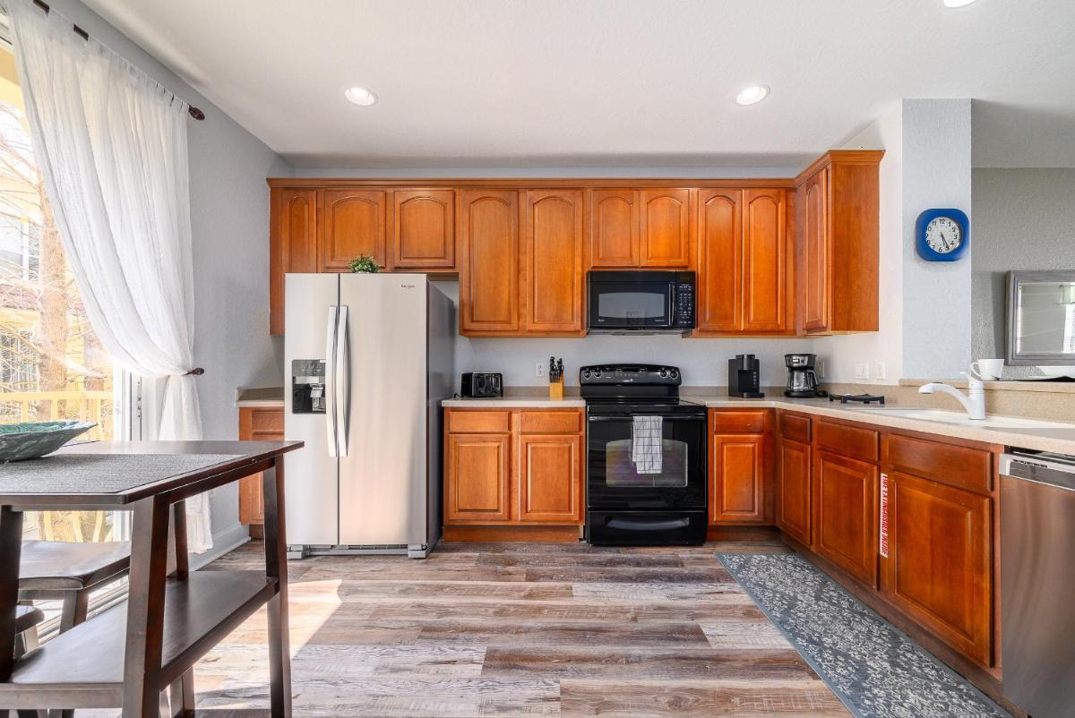 Tideview Circle Unit 38 Condo - image 6