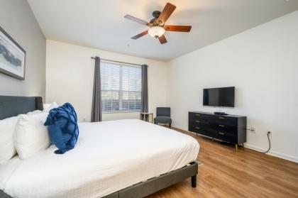 Shoreway Loop Unit 105 Condo - image 15