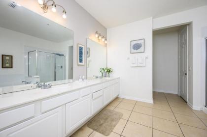 Shoreway Loop Unit 105 Condo - image 16