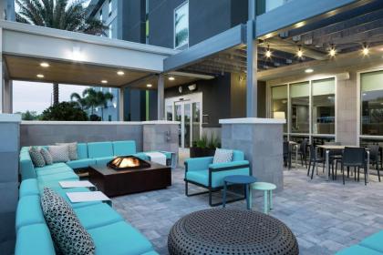 Home2 Suites By Hilton Orlando Airport - image 2