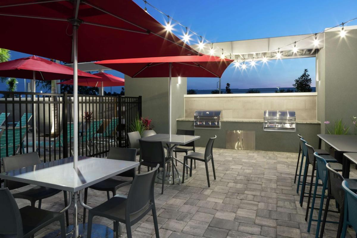 Home2 Suites By Hilton Orlando Airport - image 3