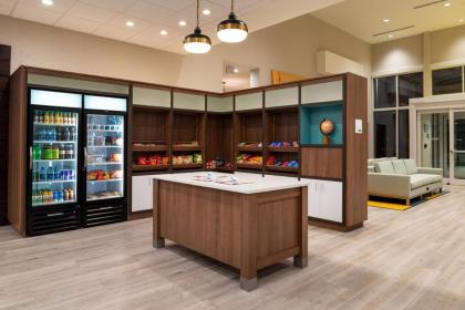 Holiday Inn & Suites - Orlando - International Dr S - image 3