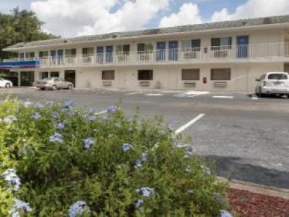 Motel 6-Kissimmee FL - Orlando - image 10