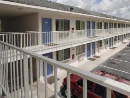 Motel 6-Kissimmee FL - Orlando - image 11