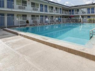 Motel 6-Kissimmee FL - Orlando - image 4