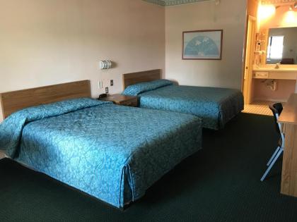 Flamingo Inn - image 16