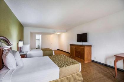 OYO Hotel Orlando Airport - image 21