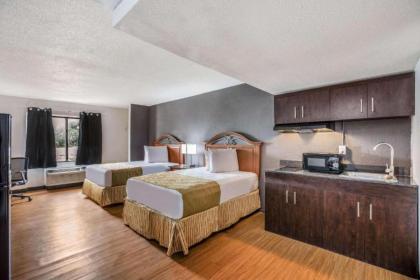 OYO Hotel Orlando Airport - image 26