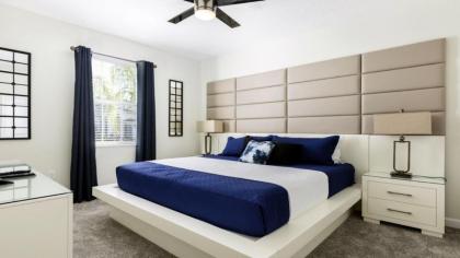 ChampionsGate Holiday House w Pool/Close to Disney- 601PBD - image 5