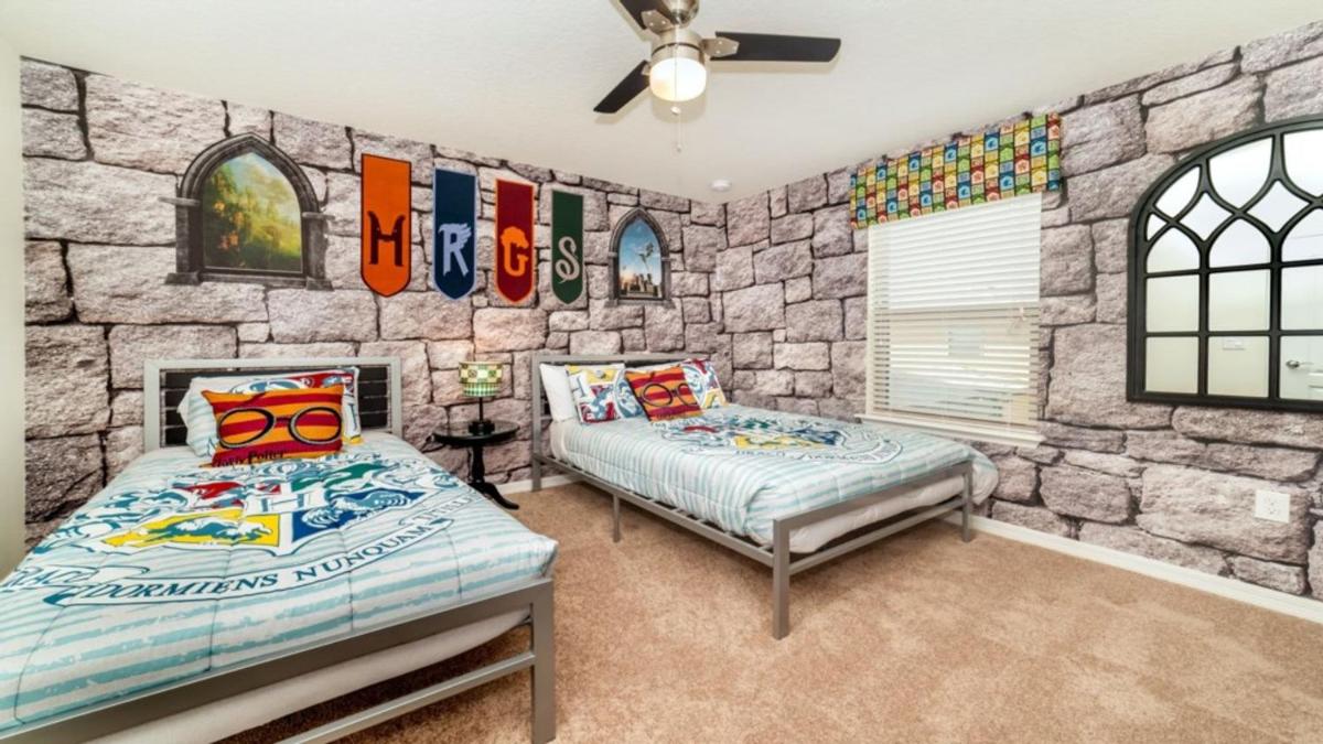 ChampionsGate Holiday House w Pool/Close to Disney- 601PBD - image 7