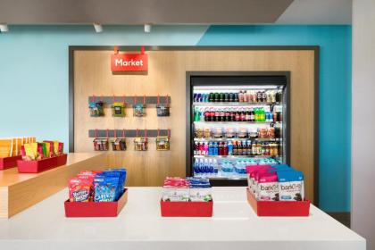 avid hotels - Orlando International Airport - image 7