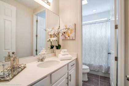 1719Cvt Orlando Newest Resort Community Home Villa - image 21