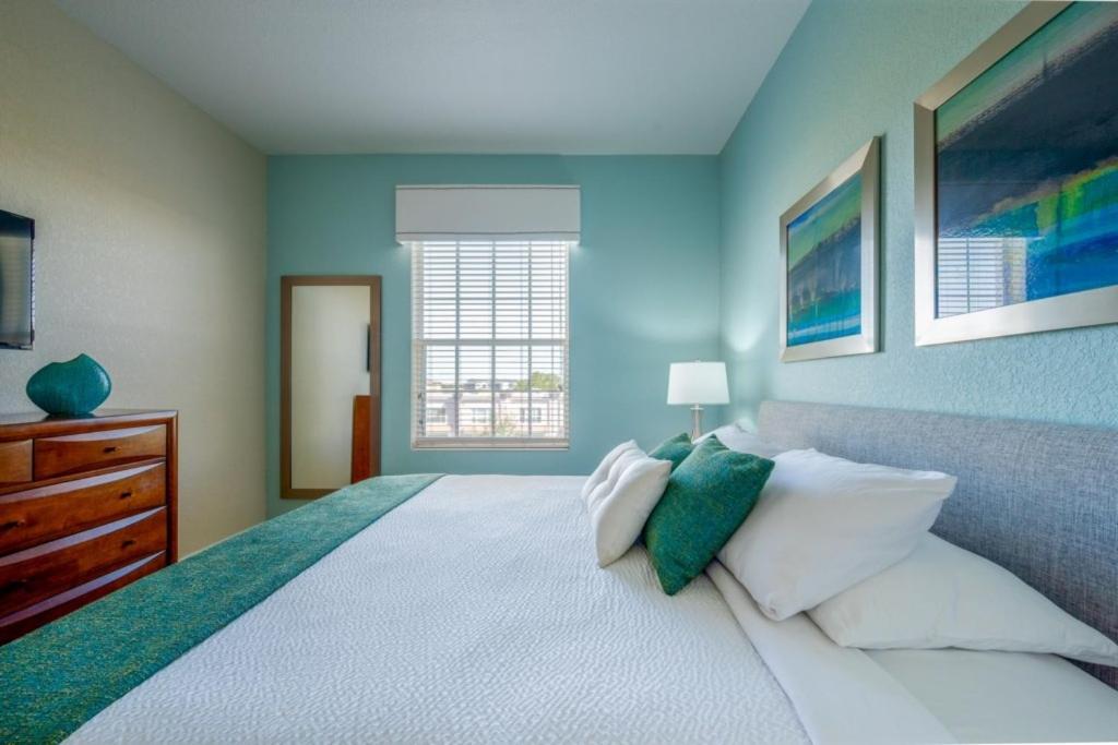 13-403 Your Vista Cay Home - image 4