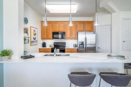 9-408 Your Vista Cay Condo - image 10