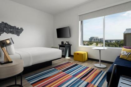 Aloft Orlando Lake Buena Vista - image 12