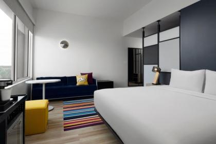 Aloft Orlando Lake Buena Vista - image 13