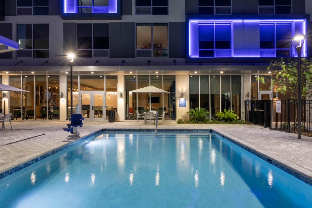 TRYP by Wyndham Orlando - image 7