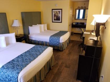 Shining Light Inn & Suites - image 18