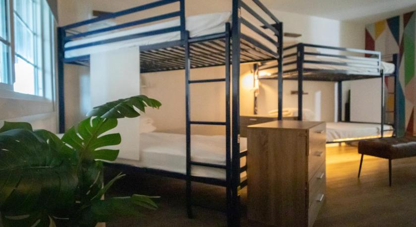 Bposhtels Orlando Florida Mall - image 3