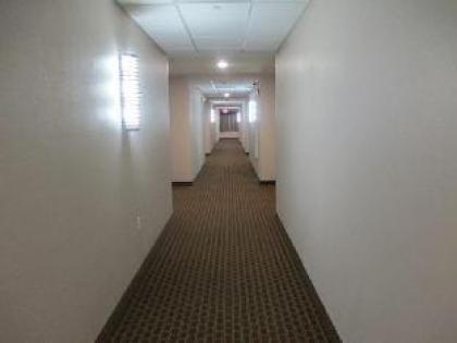 Red Carpet Inn Kissimmee - image 13