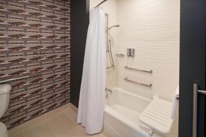 Aloft Orlando International Drive - image 18