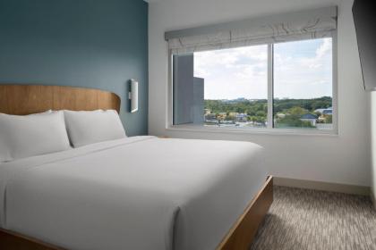 Element Orlando International Drive - image 19