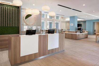 Element Orlando International Drive - image 3