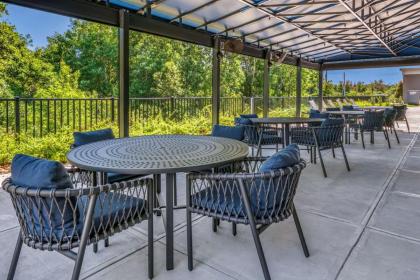 Cambria Hotel Orlando Airport - image 9