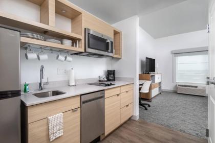 TownePlace Suites by Marriott Orlando Southwest Near Universal - image 17