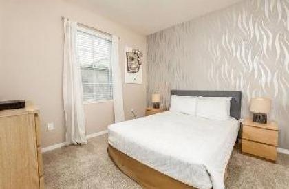 Solterra Resort Luxury Homes - image 12